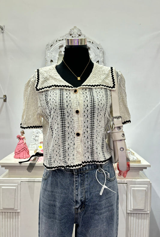 Pretty white Korean top