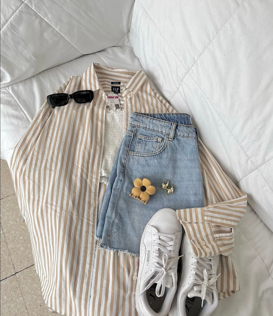 Brown striped shirt🤎