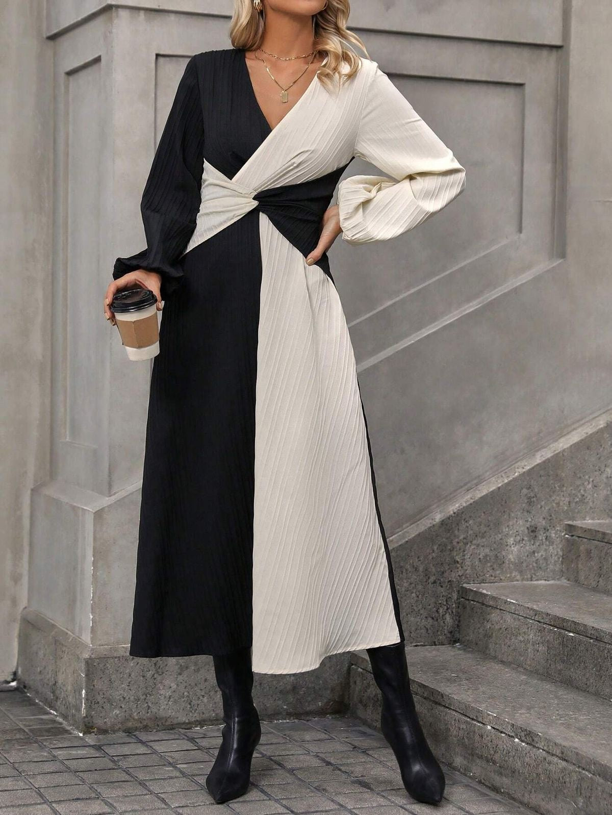 Cute black and white Korean dress